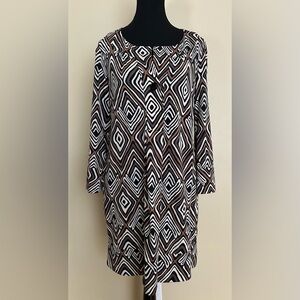 Diane Von Furstenberg Vintage 100% Silk dress with Geometric Design